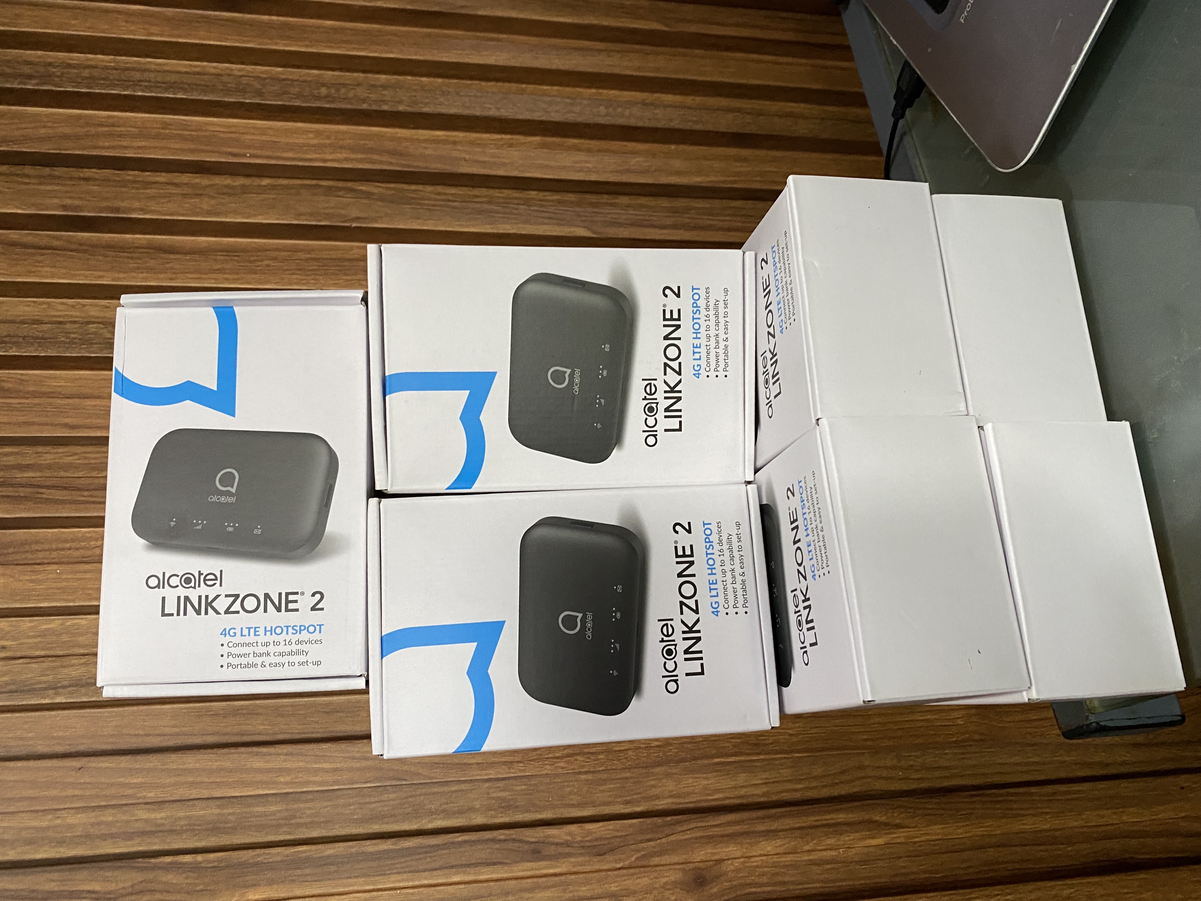 otros electronicos - ALCATEL LINKZONE® 2   Mobile WiFi Hotspot 4G LTE   3