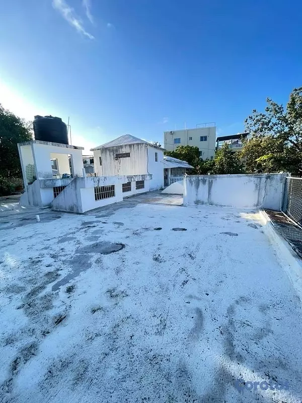 casas - Hermosa y amplia casa con precio de oportunidad ubicada en Alma Rosa 2. 11