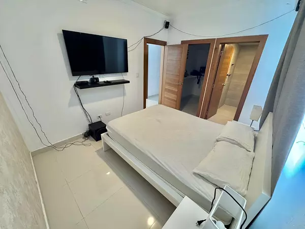 apartamentos - Apartamento en Alquiler Amueblado EVARISTO MORALES 2