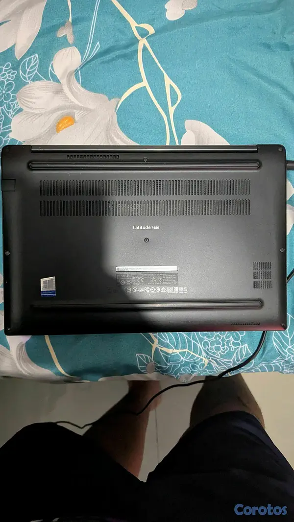 computadoras y laptops - Vendo o cambio 5