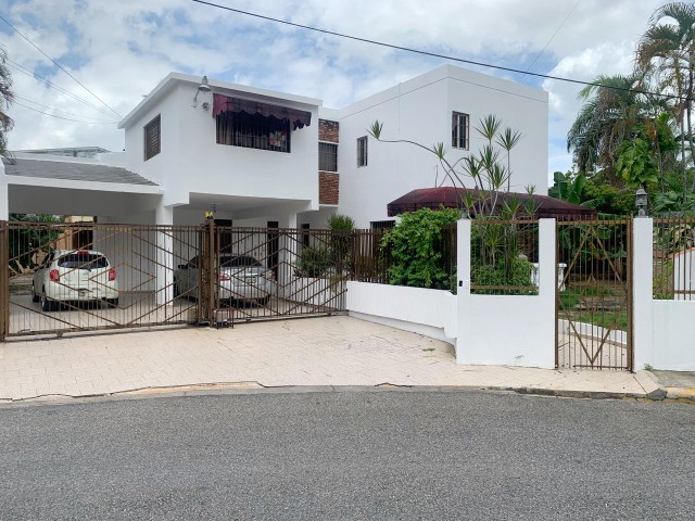 casas - Casa en alquiler los restauradores 2