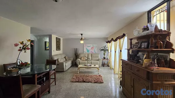 apartamentos - Apartamento en 1r nivel en venta, en Evaristo Morales 6