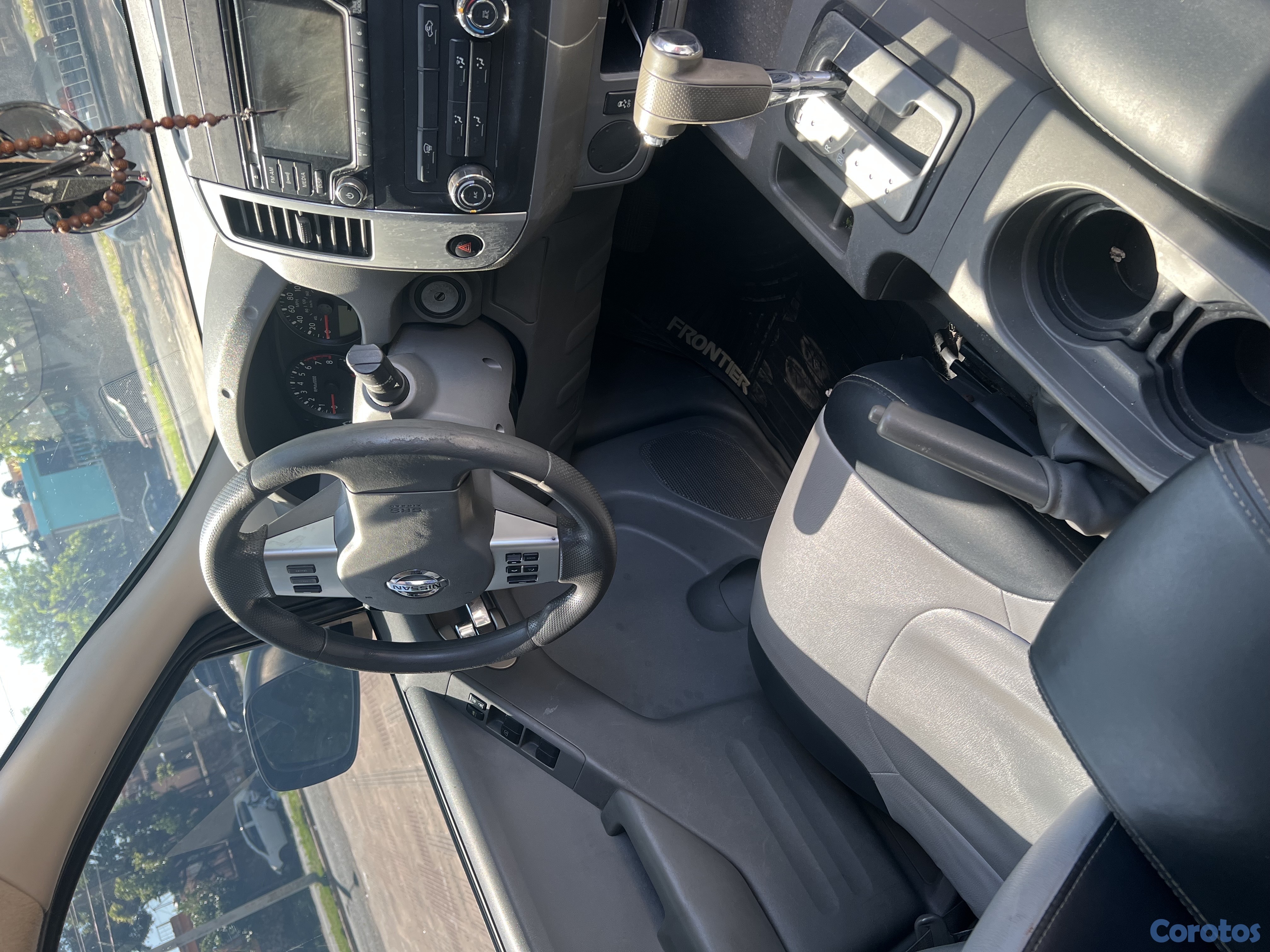 jeepetas y camionetas - disponible  3