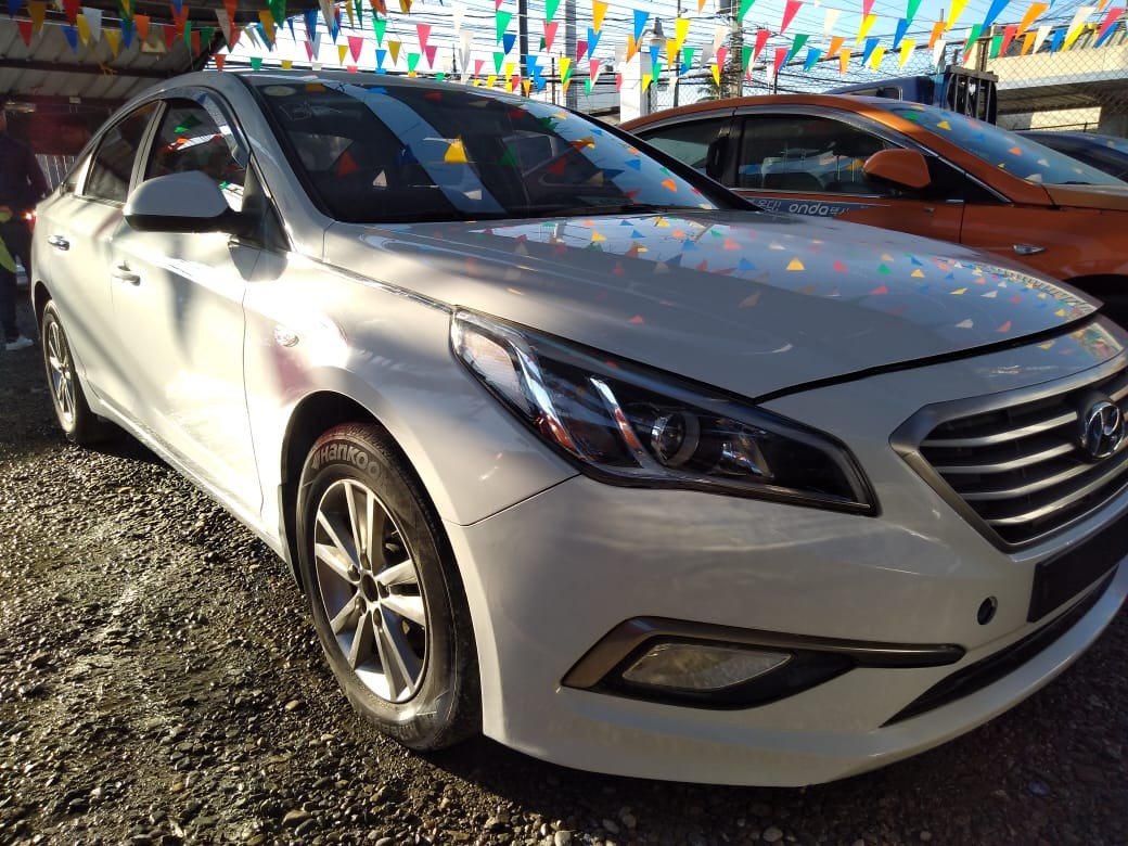 carros - AVANTE 2017 BLANCO 2