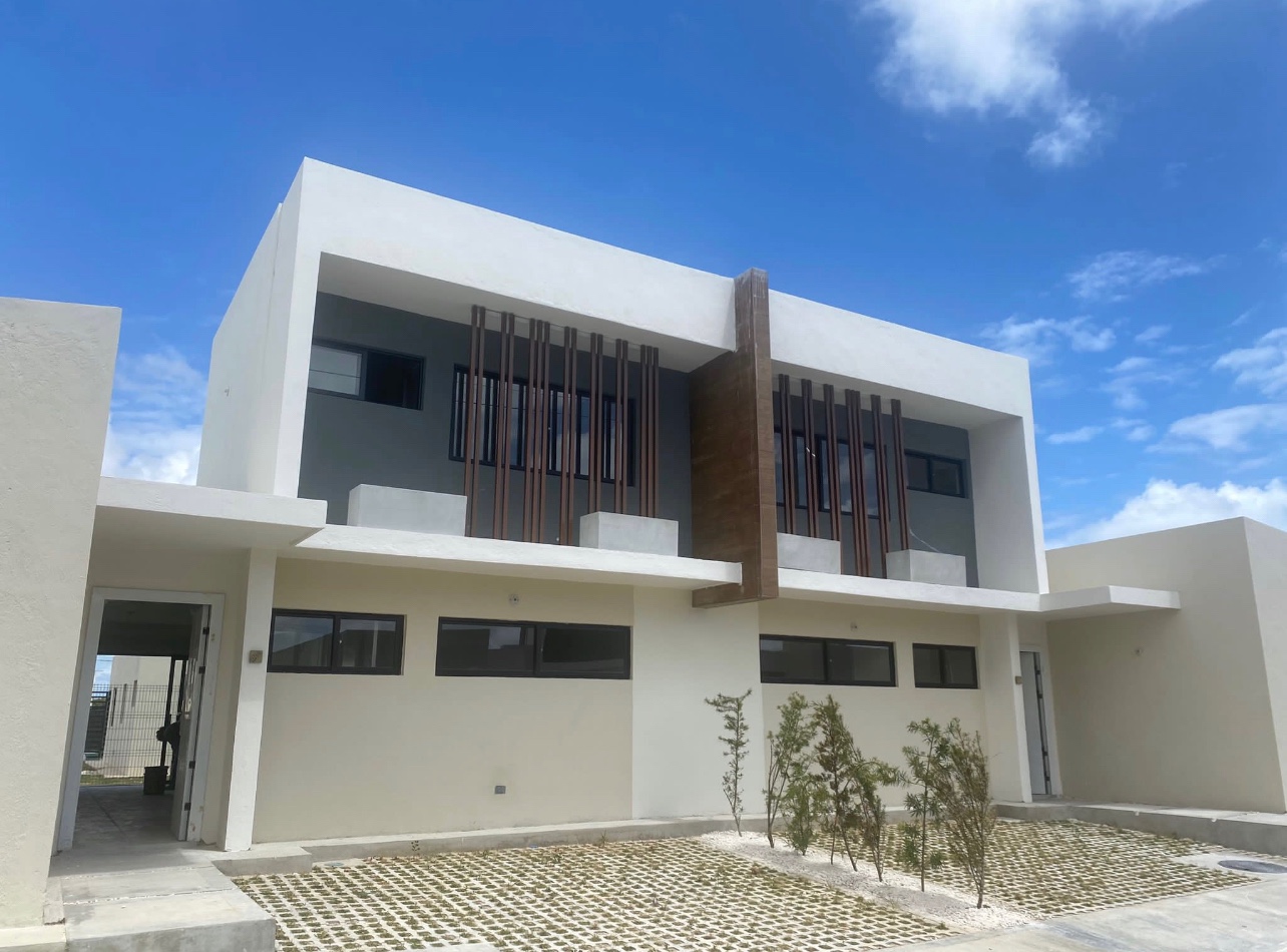 casas vacacionales y villas - Villa en Punta Cana próximo a Downtown 