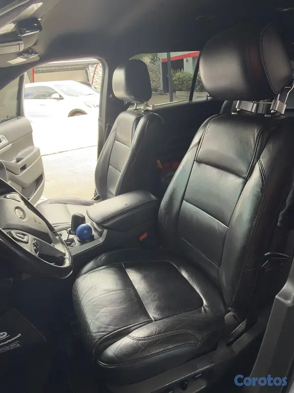 jeepetas y camionetas - Ford Explorer XLT 2011  7