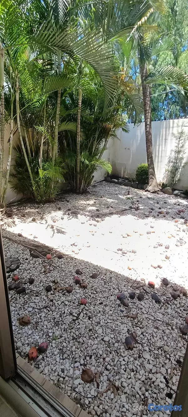 apartamentos - Se Alquila Amplia Casa en Los Prados 10