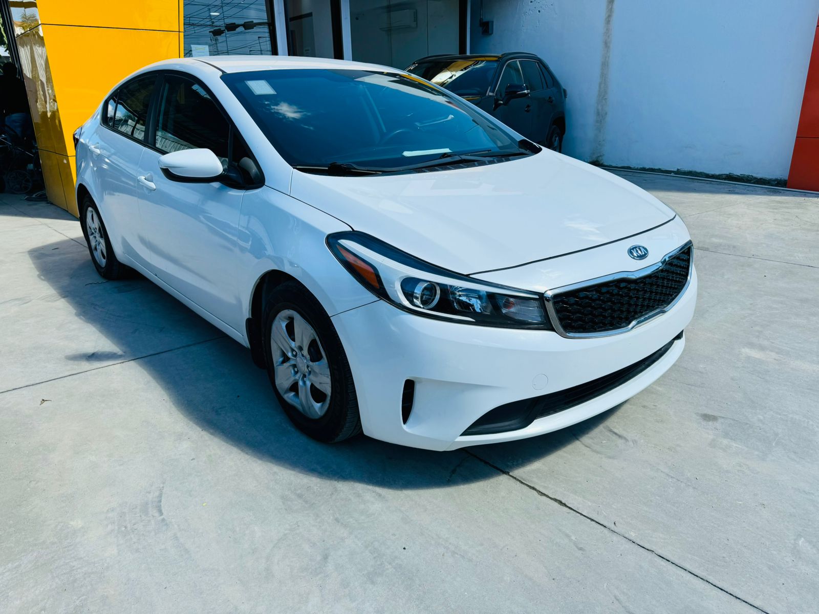 carros - Kia Forte 2018 ✅️ Como nuevo 3