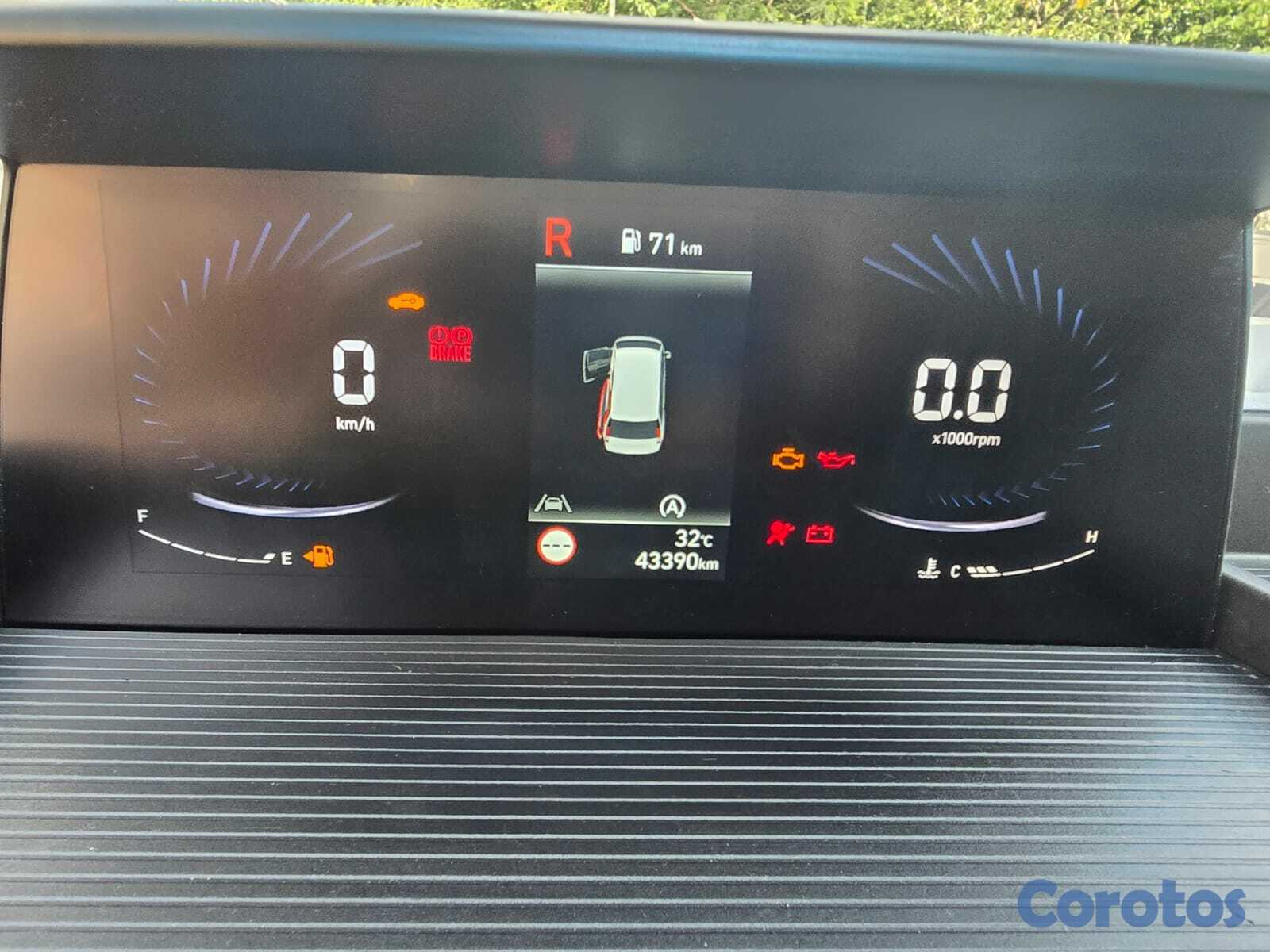 jeepetas y camionetas - HYUNDAI STARIA 2022 RECIEN IMPORTADA 8