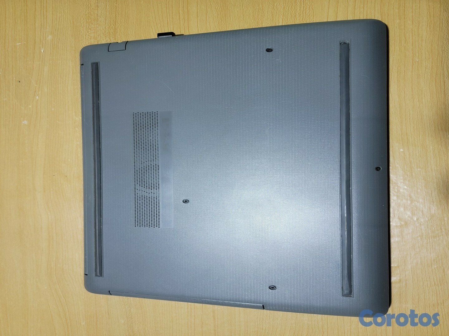 computadoras y laptops - Laptop HP 15.6" Intel I3-7020u 3