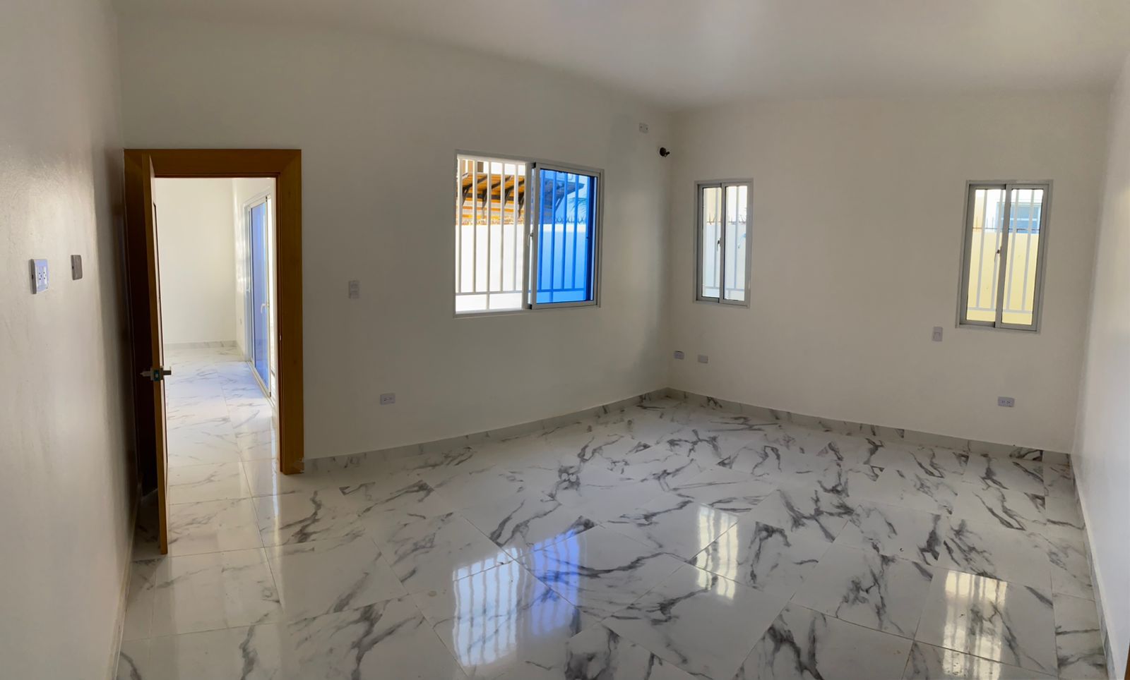 casas - casa de un nivel con piscina en lugar tranquilo  4