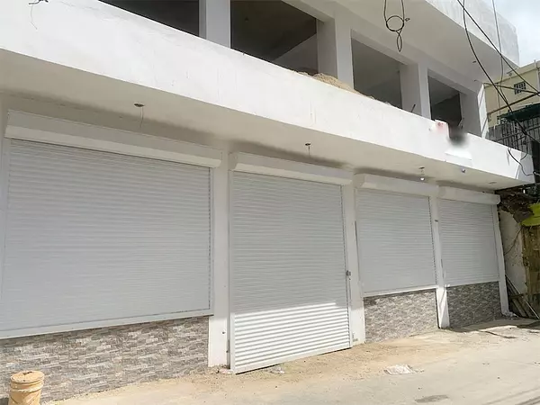 oficinas y locales comerciales - Local altamente comercial  3