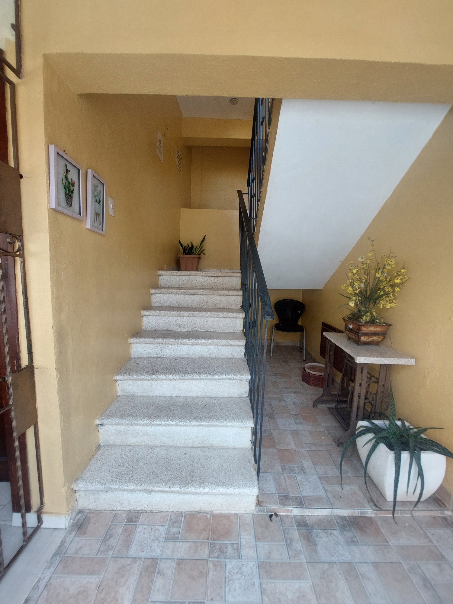 apartamentos - Apartamento cercano a la Charles de Gaulle y Carr. de Mendoza 2