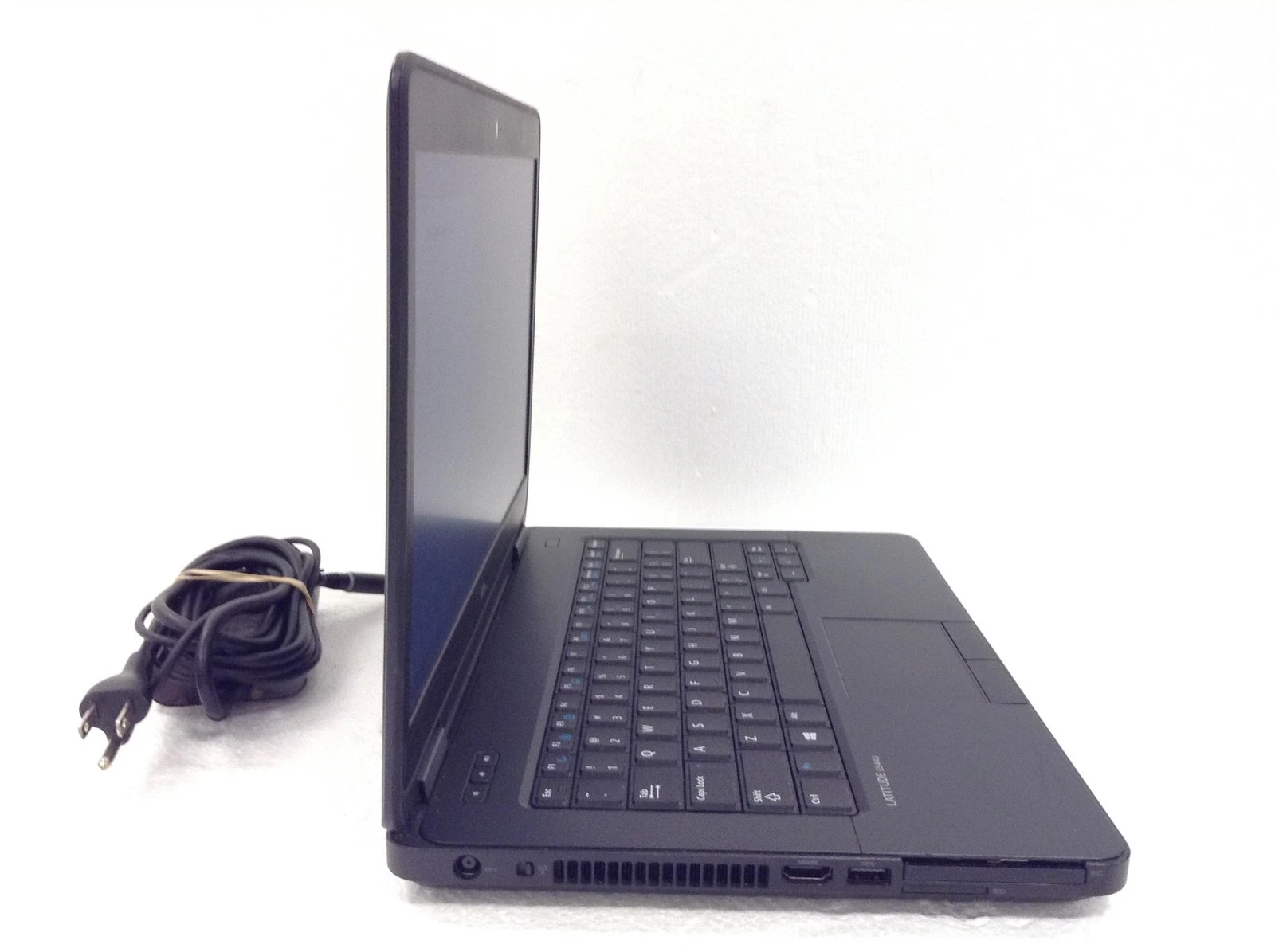 computadoras y laptops - Laptop Dell E5440 | Core i5 | 8GB RAM | 120 GB SSD 6