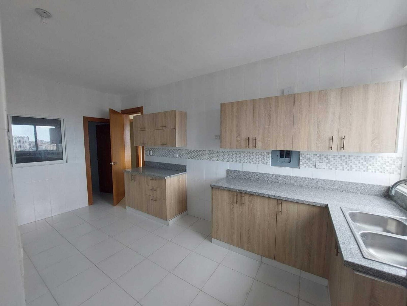 apartamentos - Apartamento en Venta Bella Vista de Tres Habitaciones  1