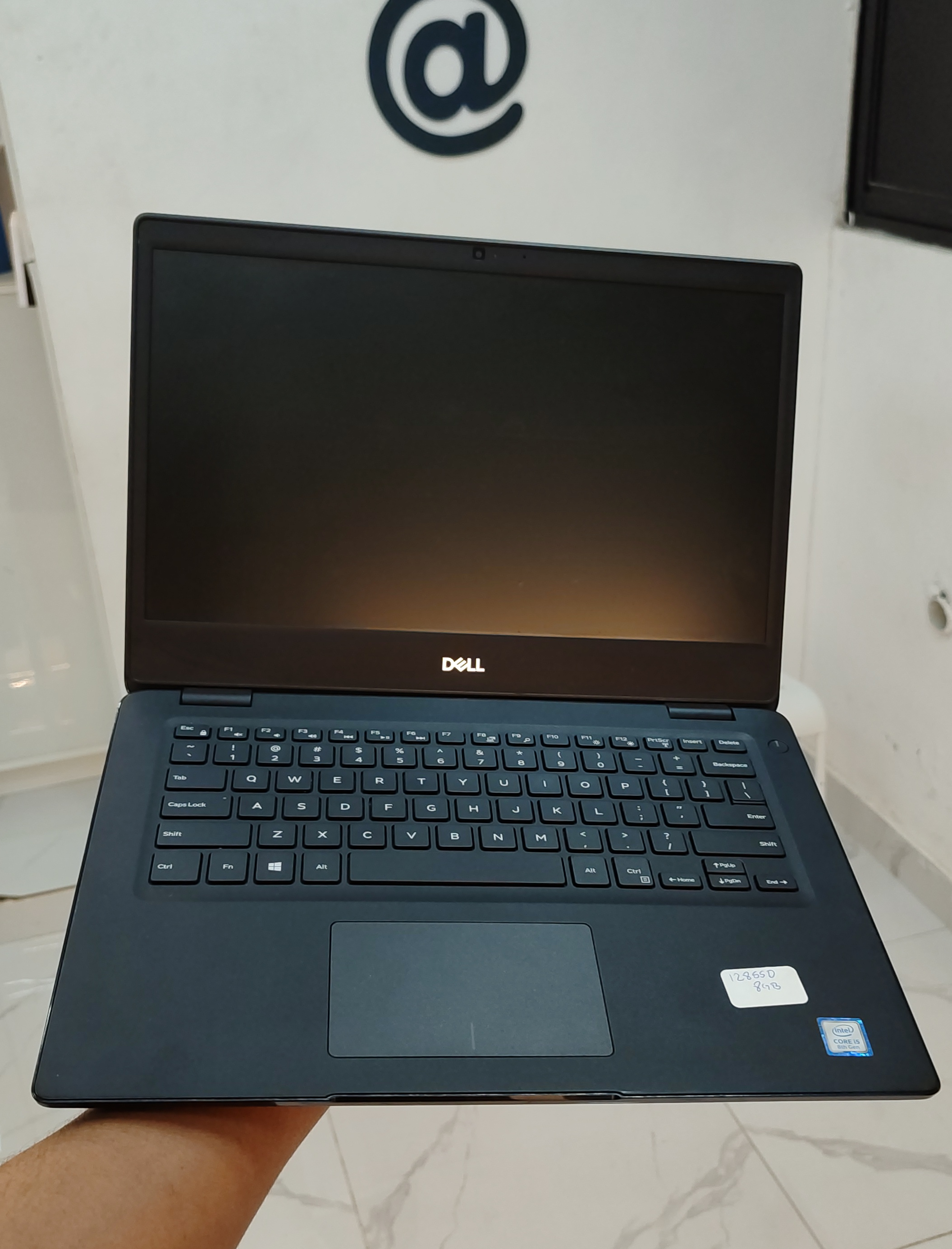 computadoras y laptops - Dell latitude 3400, i5 8va generación, 8RAM-128SSD, 14"  1