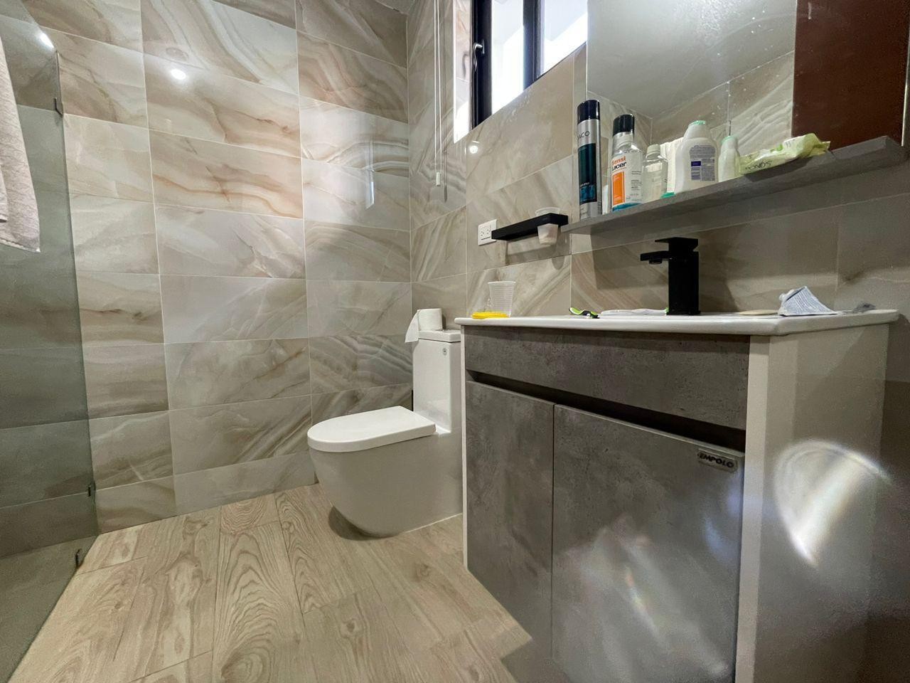 apartamentos - Apartamento en venta o alquiler amueblado (240mts2) 3 hab. en Los Cacicazgos 10