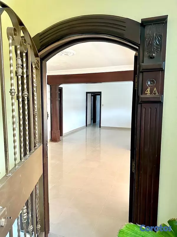 apartamentos - venta de apartamento de 126mts en Alma Rosa primera Santo Domingo este 4to piso  5