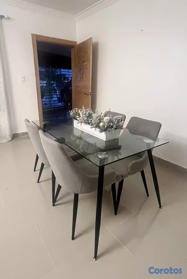 muebles y colchones - Hermoso comedor  4