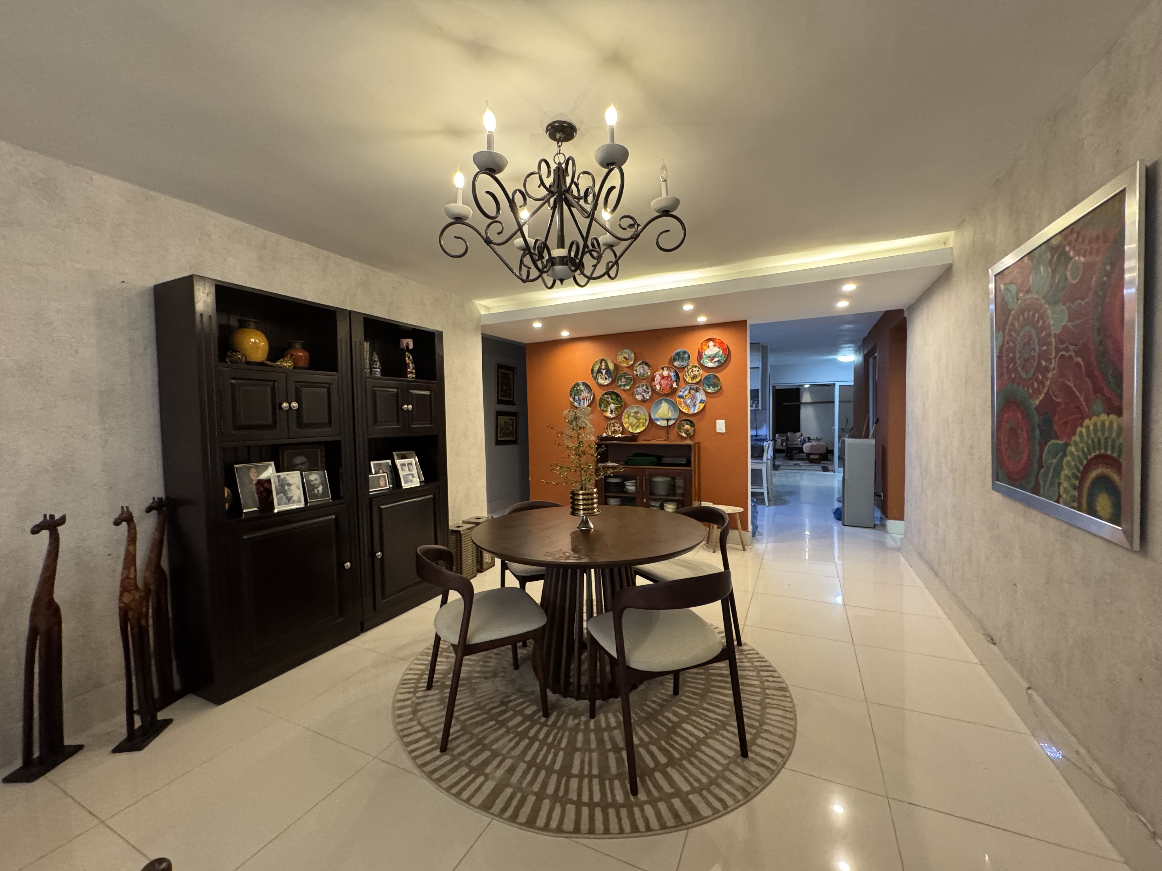 apartamentos - Apto con patio, venta cerca del Botánico US$225mil 1