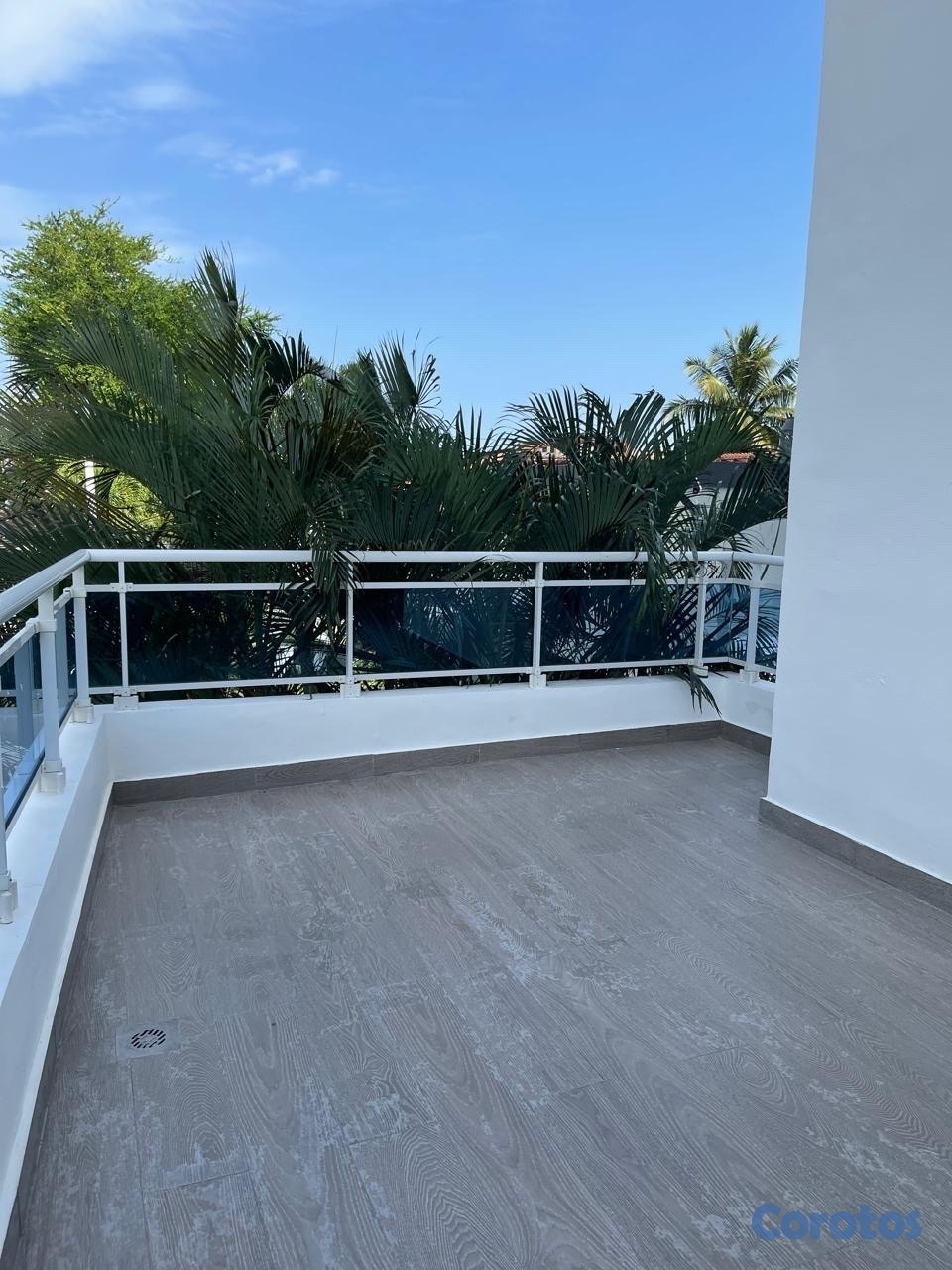 apartamentos - Alquilo apartamento frente a la universidad intec.  los próceres . Los jardines  8