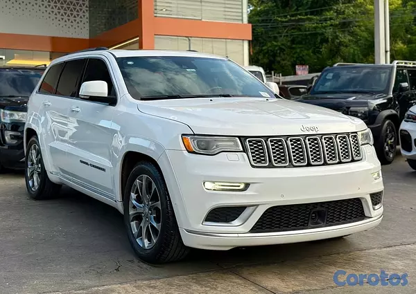 jeepetas y camionetas - Jeep Grand Cherokee Summit 2019 4