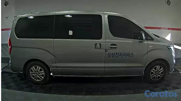otros vehiculos - HYUNDAI GRAND STAREX 2021 GRIS 6