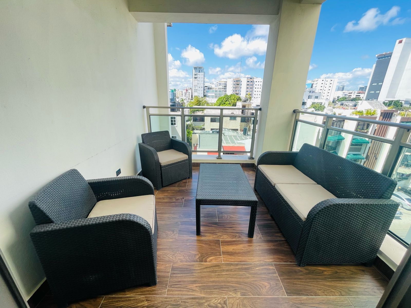 apartamentos - Gran oportunidad de inversión en Bella Vista 
U$195,000 0