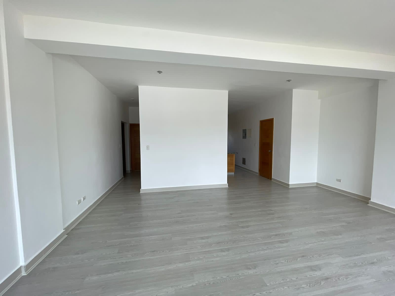 apartamentos - Alquiler Apartamento de 3 Habitaciones, El Millón