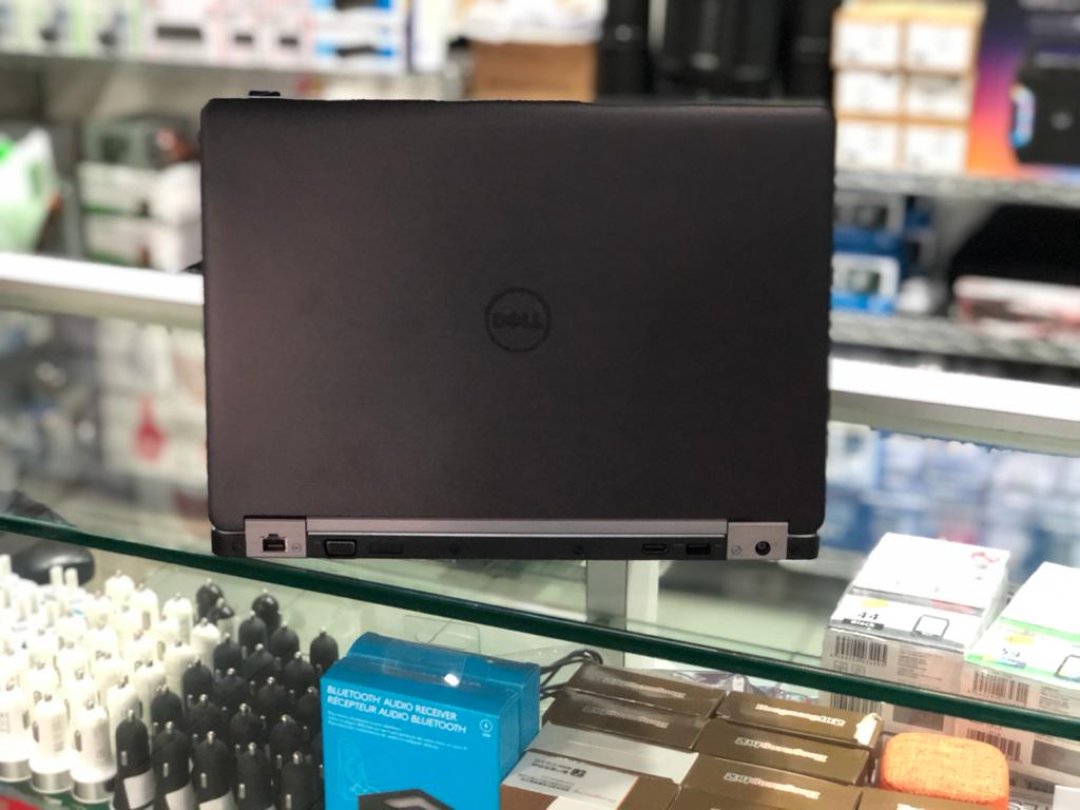 computadoras y laptops - LAPTOP DELL LATITUDE 5470 I5-6TH
