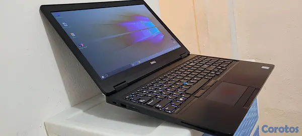 computadoras y laptops - Dell 5580 17 Pulg Core i5 2.9ghz Ram 16gb ddr4 Disco 256gb SSD Video 8gb  2