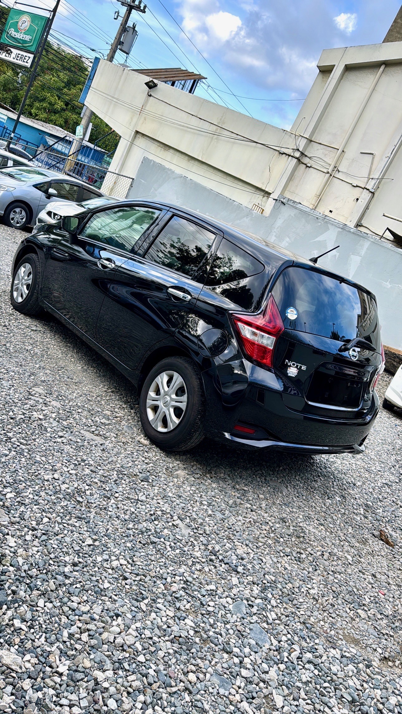 carros - Nissan Note 2019  7