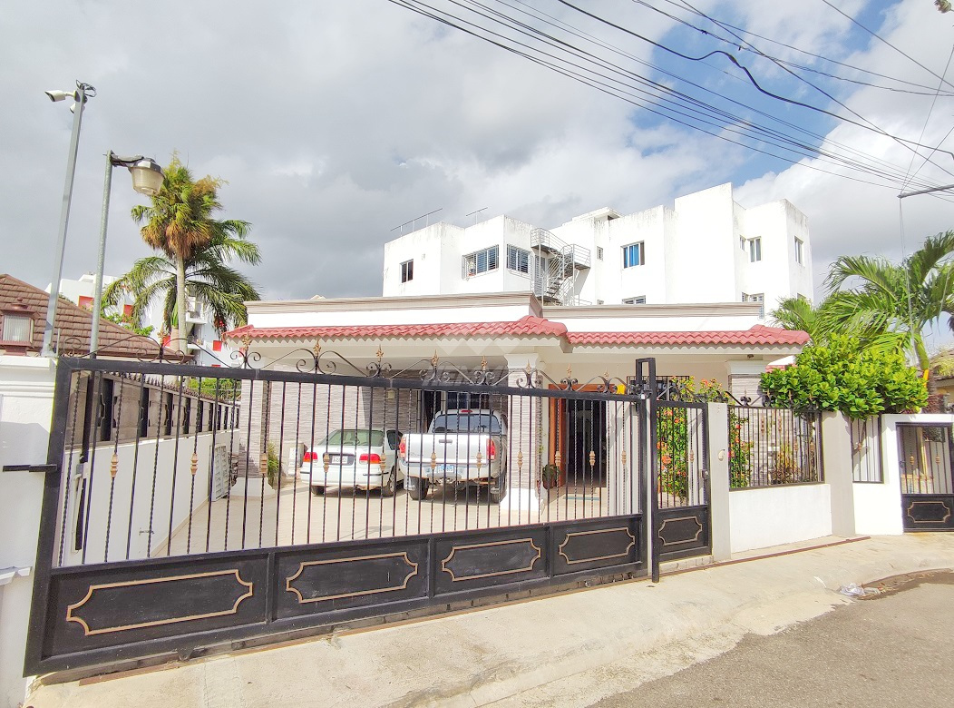 casas - CASA PROYECTO CERRADO PROXIMO CERRO HERMOSO STGO.