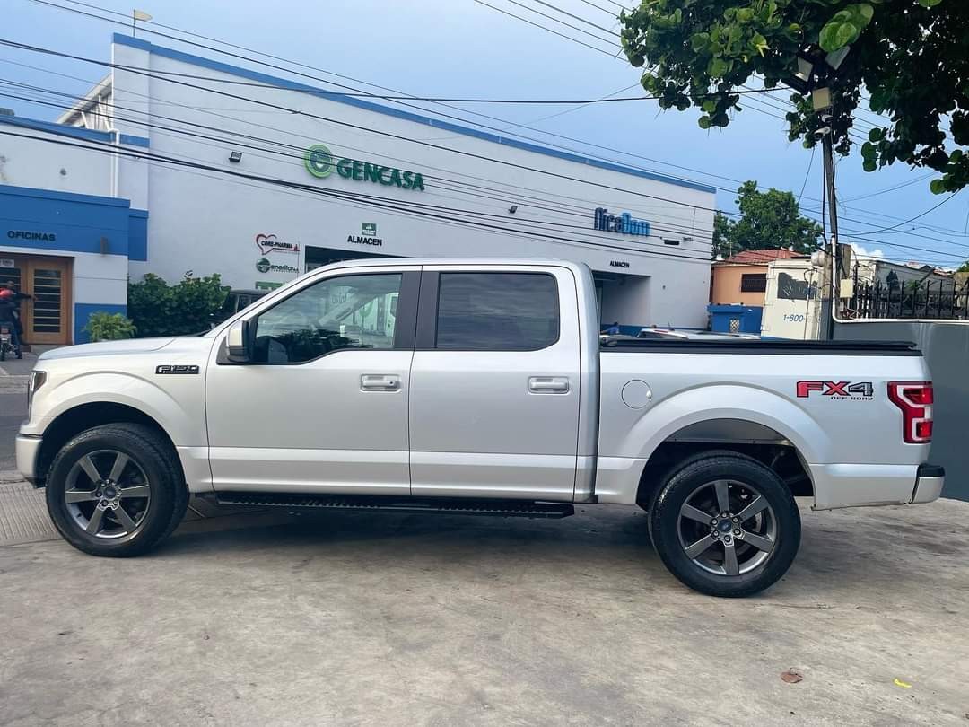 jeepetas y camionetas - FORD F150 XLT 2018 5