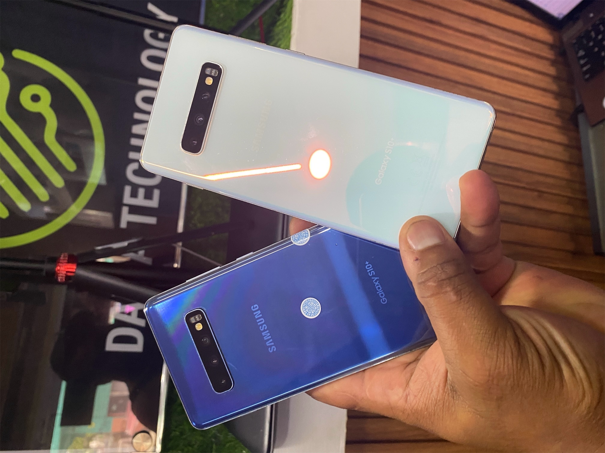 celulares y tabletas - s10 plus  6