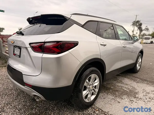 jeepetas y camionetas - Chevrolet Blazer LT 2020 2