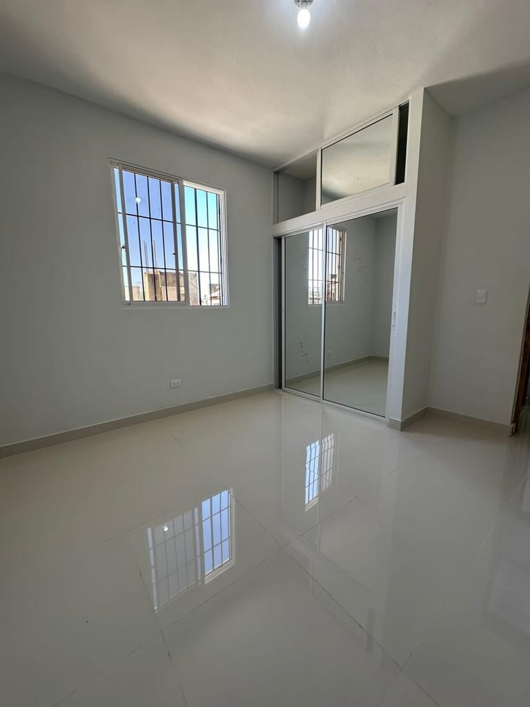 apartamentos - Alquiler Apartamento de 2 Habitaciones Sin Amueblar, Barrio Chino, Santo Domingo 3