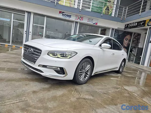 carros - HYUNDAI GRANDEUR 2018 BLANCO 2
