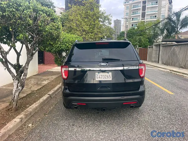 jeepetas y camionetas - Ford Explorer xlt 2016 6