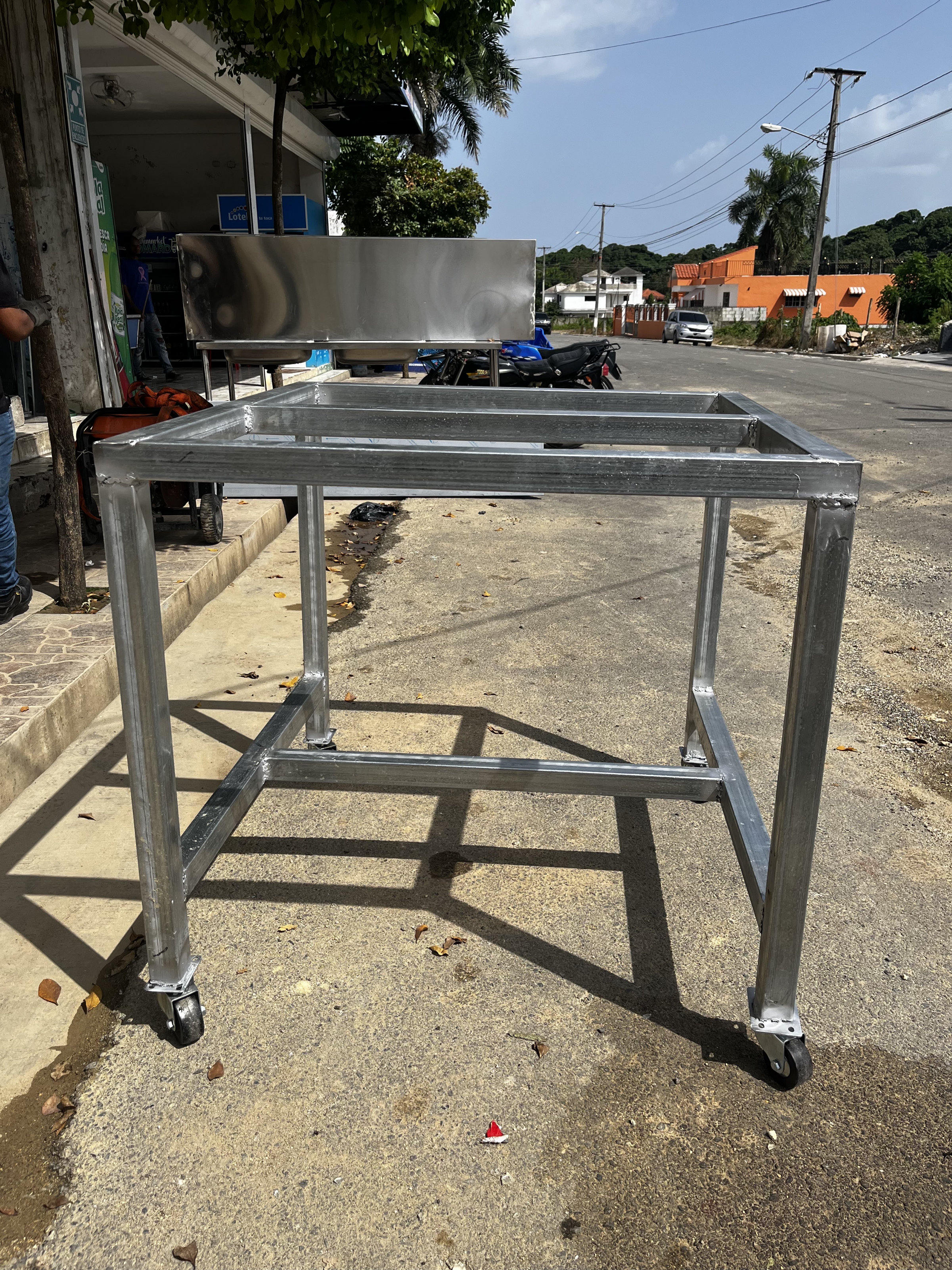 equipos profesionales - Base para hornos Industrial 
 2