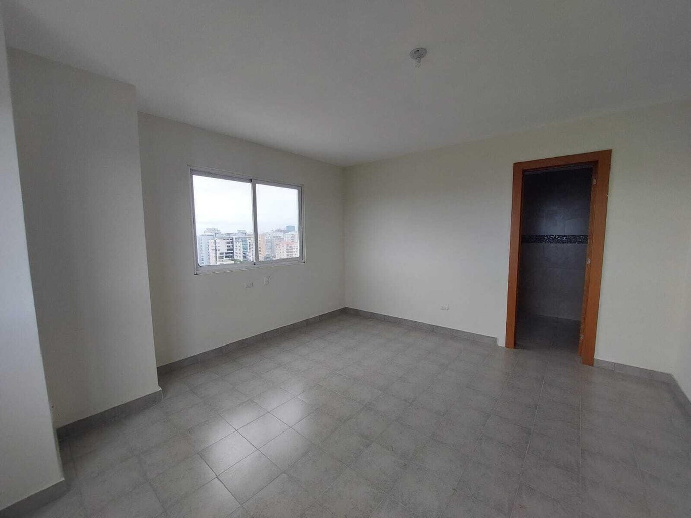 apartamentos - Apartamento en Venta Bella Vista de Tres Habitaciones  2