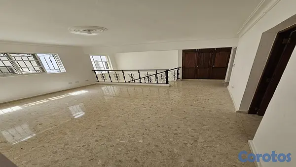 casas - En Alquiler Casa en Isabel Villas de 3 habitaciones 9