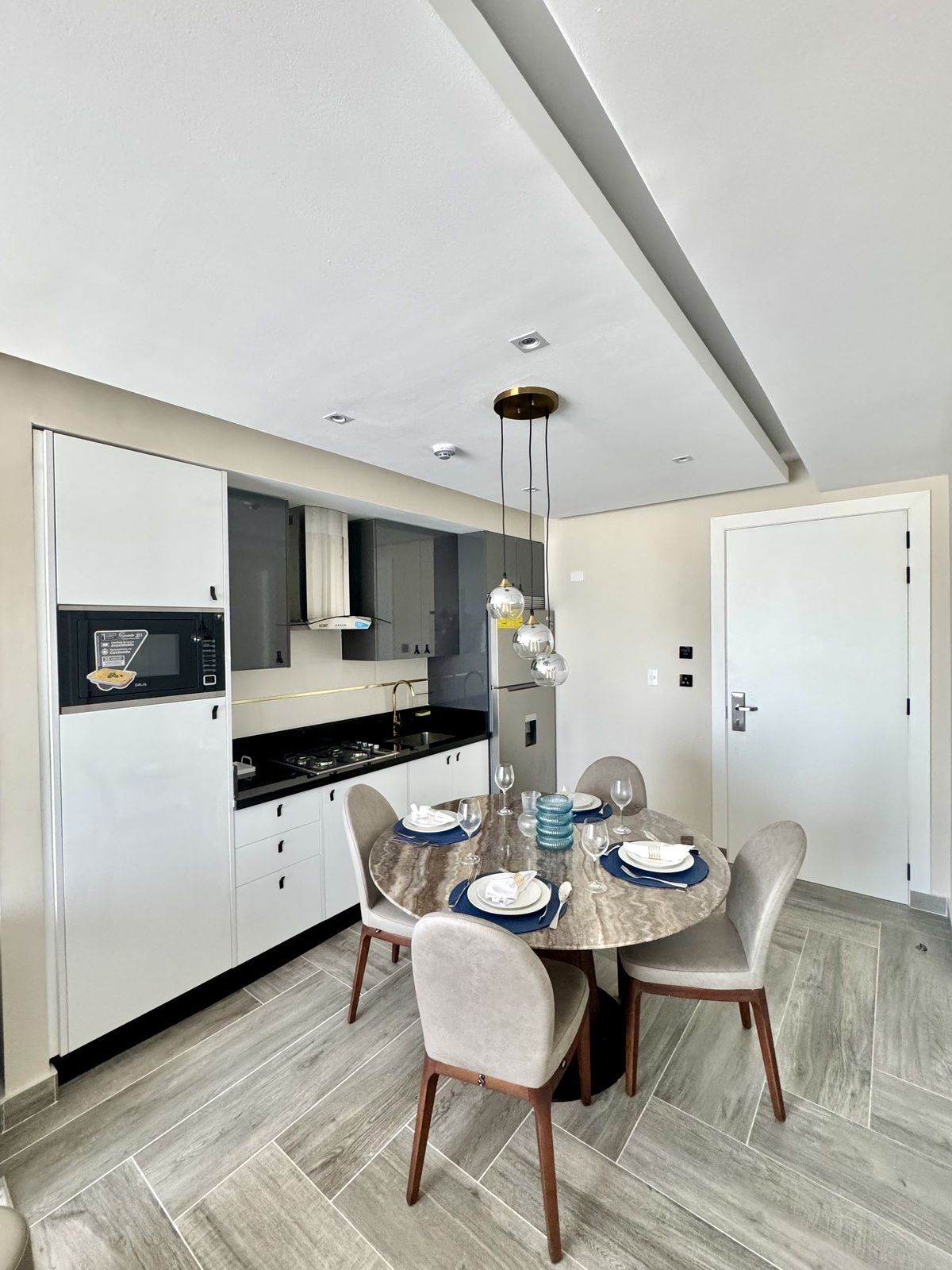 apartamentos - Apartamento Amueblado en Alquiler en Naco 9