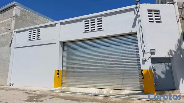 oficinas y locales comerciales - NAVE INDUSTRIAL NUEVA EN ALQUILER – ZONA INDUSTRIAL DE HERRERA 4