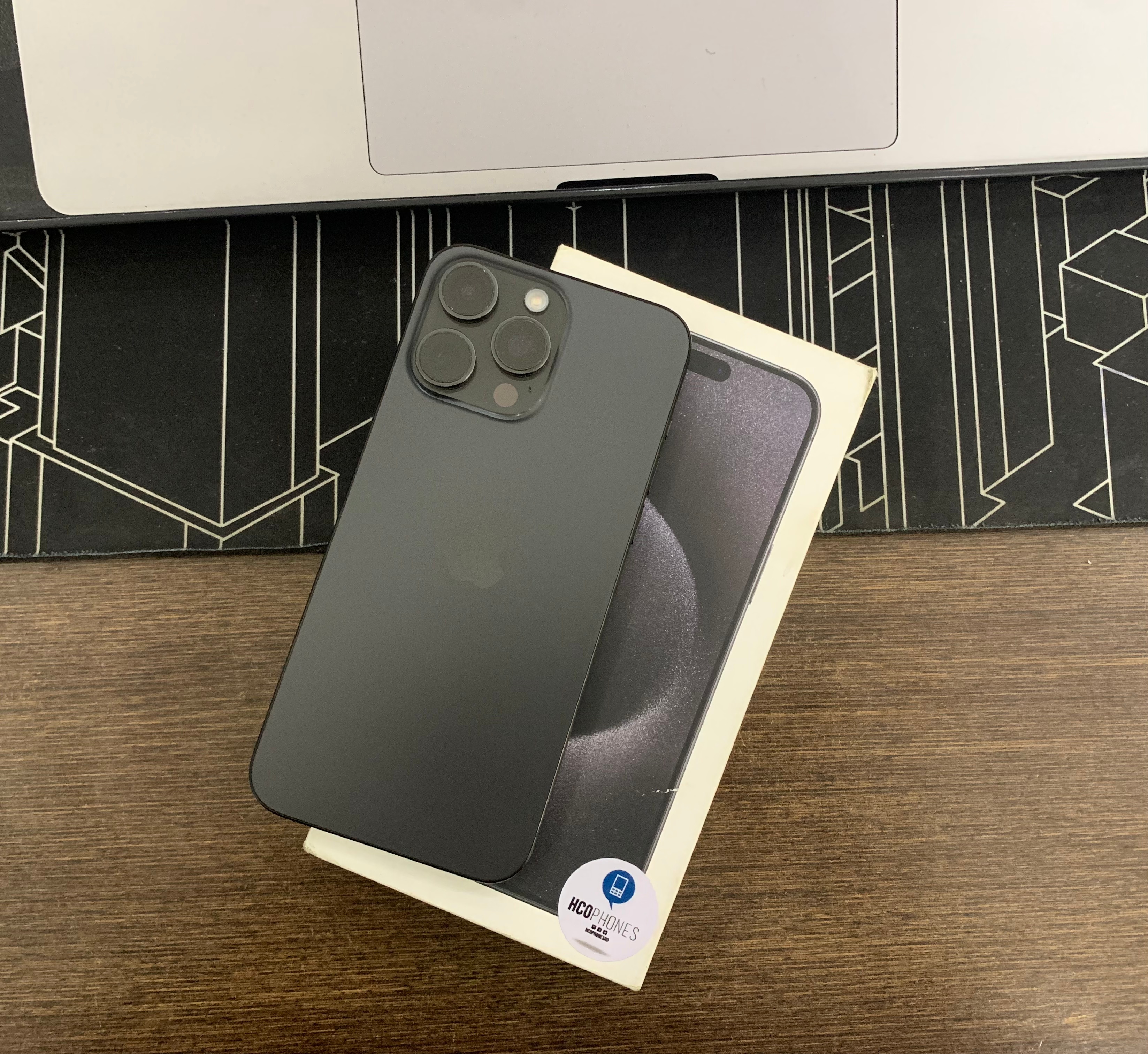 celulares y tabletas - iPhone 15 Pro Max 512GB E-SIM Como Nuevo $ 65,500