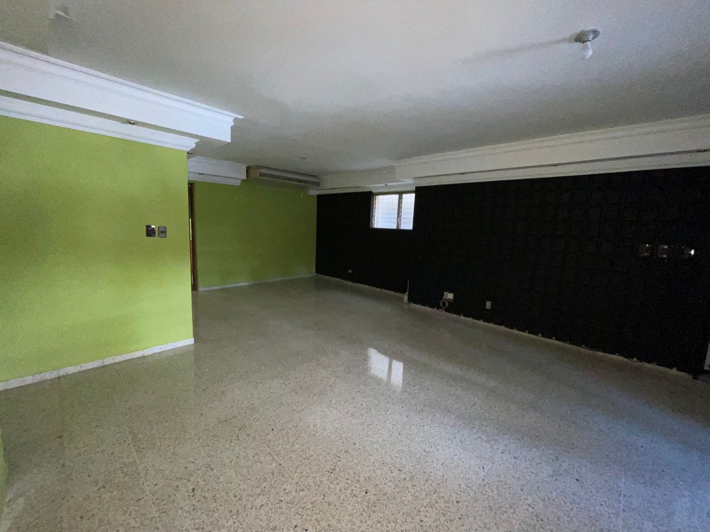 apartamentos - Serralles 📍🤩

Apartamento clásico  4