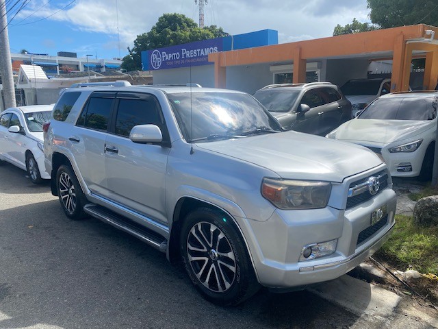 jeepetas y camionetas - Toyota 4Runner Limited 2010