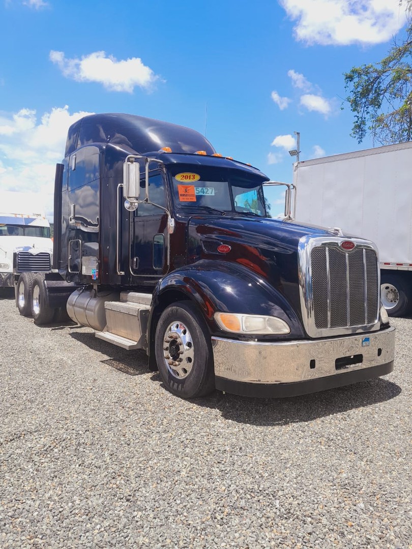 camiones y vehiculos pesados - Peterbilt 386 año 2013 0