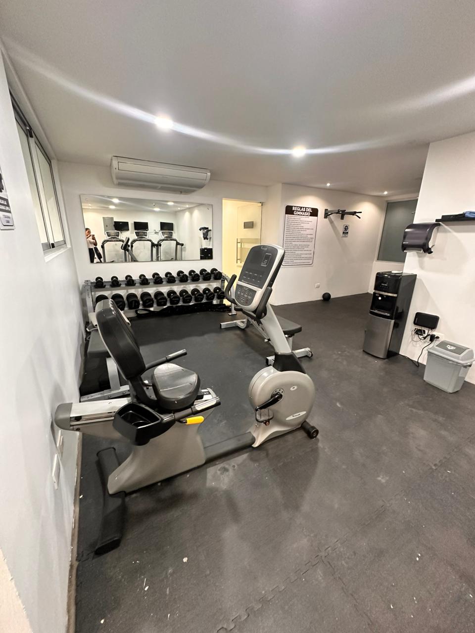 apartamentos - APARTAMENTO EN RENTA EN LA ESMERALDA, SANTIAGO.