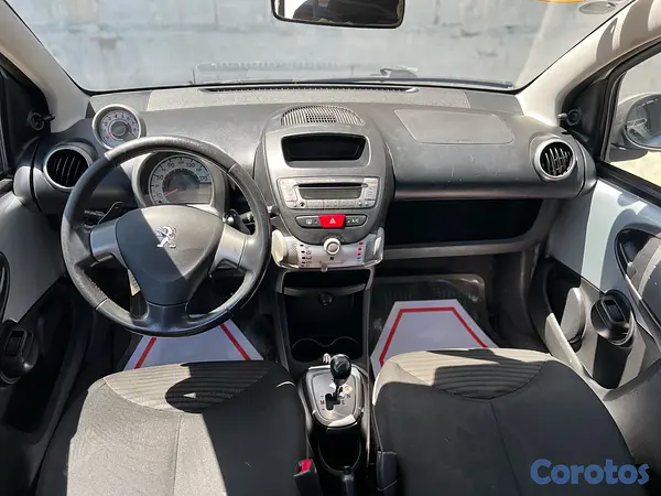 carros - Peugeot 107 Trendy 2012 7